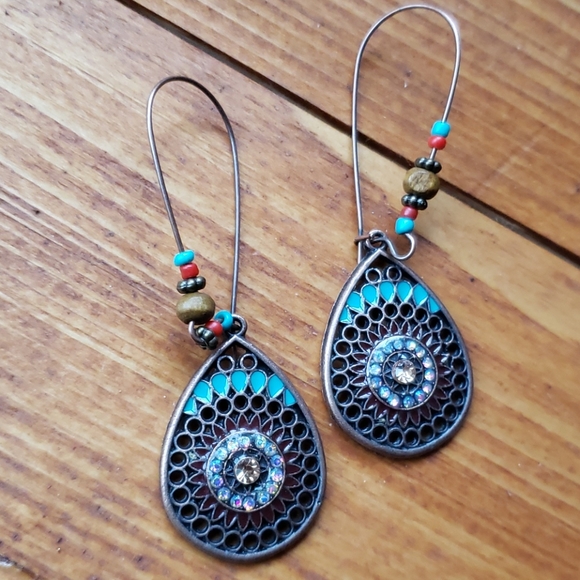 Bohemian style earrings - Picture 2 of 4